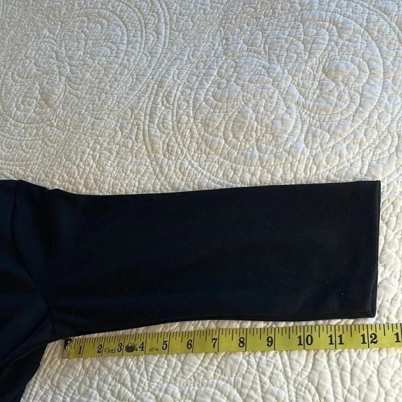 Talbots Stretchy Knit Dress Women’s Size 8 Solid Black Pockets Fit and Flare - Picture 15 of 17